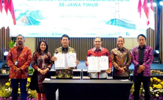 Perkuat Layanan Jasa Perbankan, Bank Jatim dan Dinas Pendidikan se-Jawa Timur Tandatangani PKS
